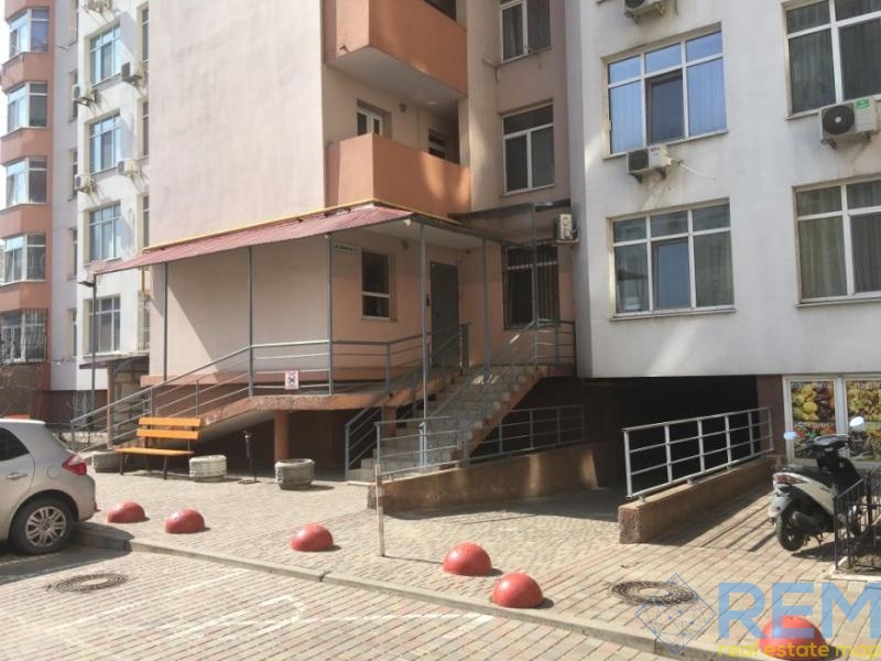 продажа однокомнатной квартиры номер A-173492 в Приморском районе, фото номер 4